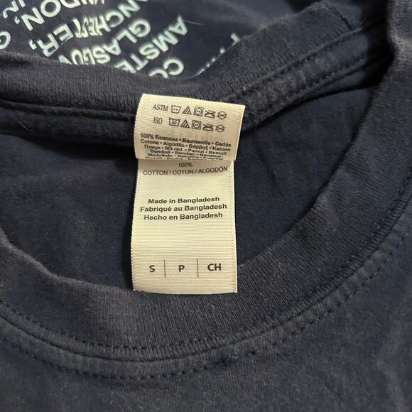 Taylor Swift 1989 World Tour Tee Size Small 2015 Blue Concert Band Tee - Picture 3 of 4